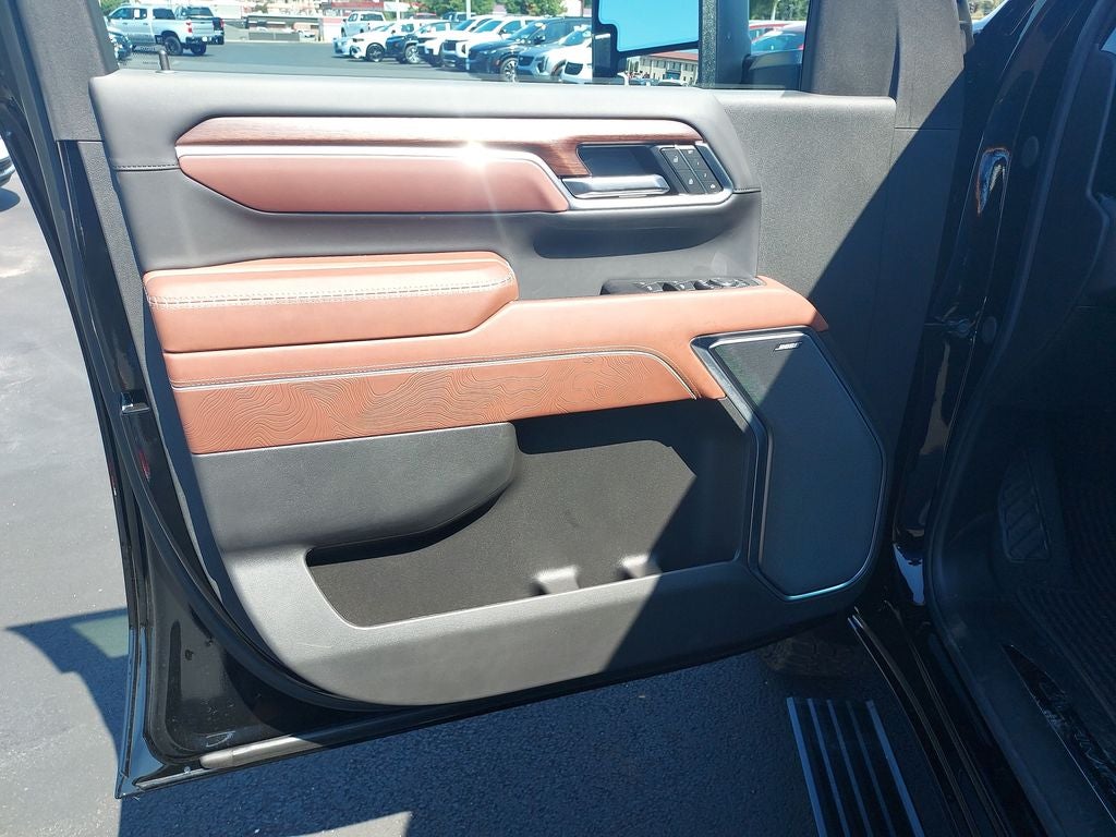 2025 GMC Sierra 2500HD Denali Ultimate