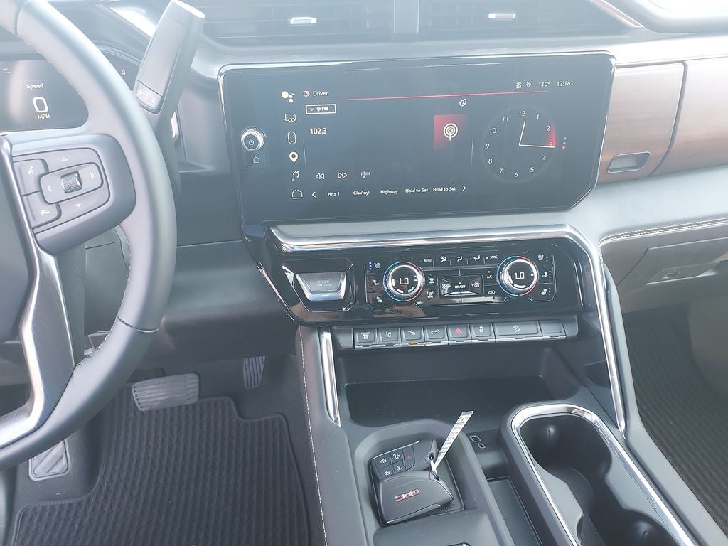 2025 GMC Sierra 2500HD Denali Ultimate