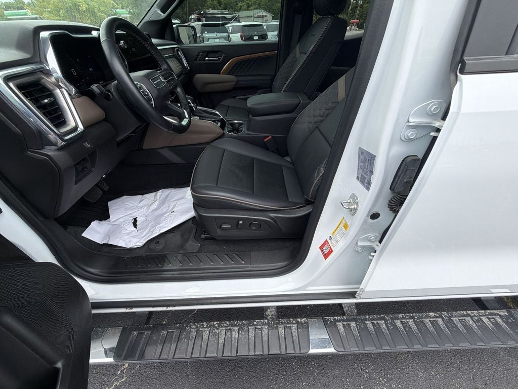 2024 GMC Canyon Denali