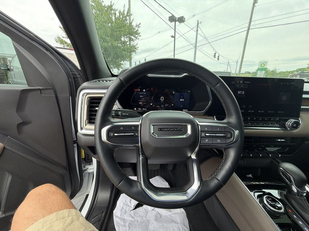 2024 GMC Canyon Denali