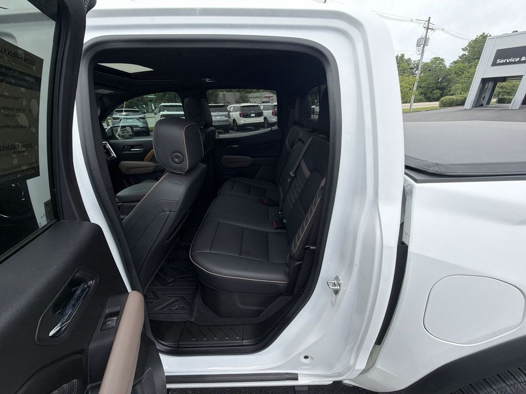 2024 GMC Canyon Denali