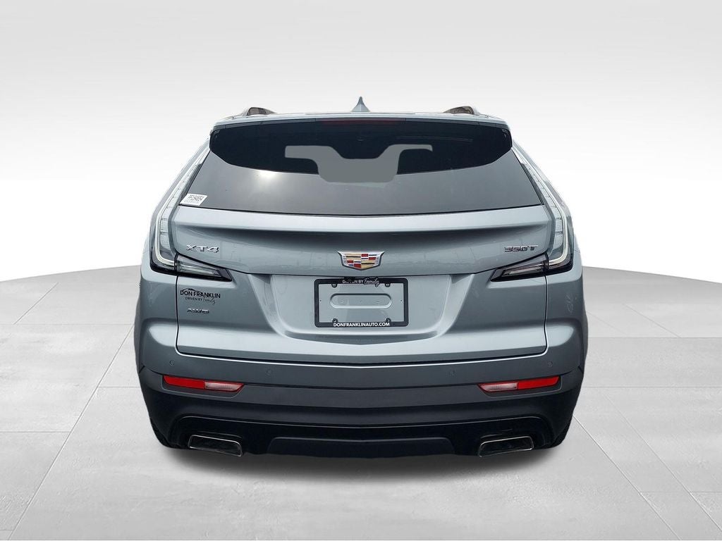 2023 Cadillac XT4 Sport