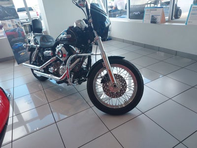 2009 Harley-Davidson Dyna Base