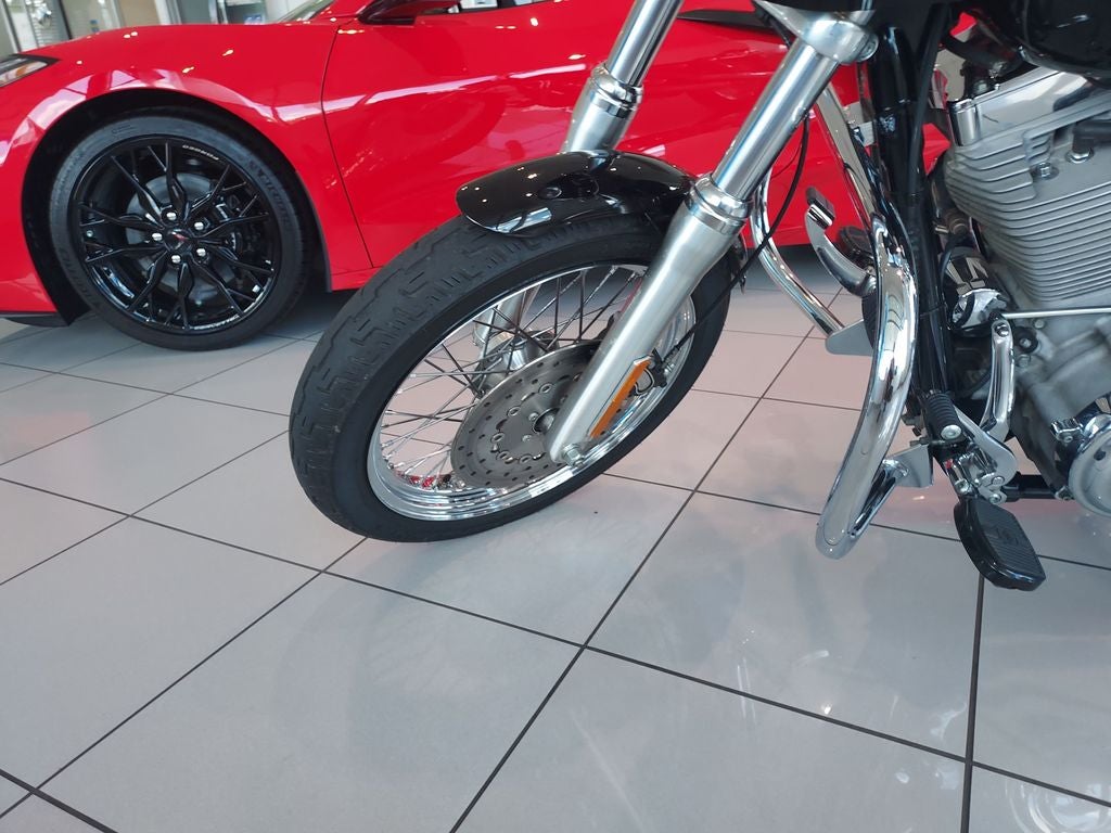 2009 Harley-Davidson Dyna Base