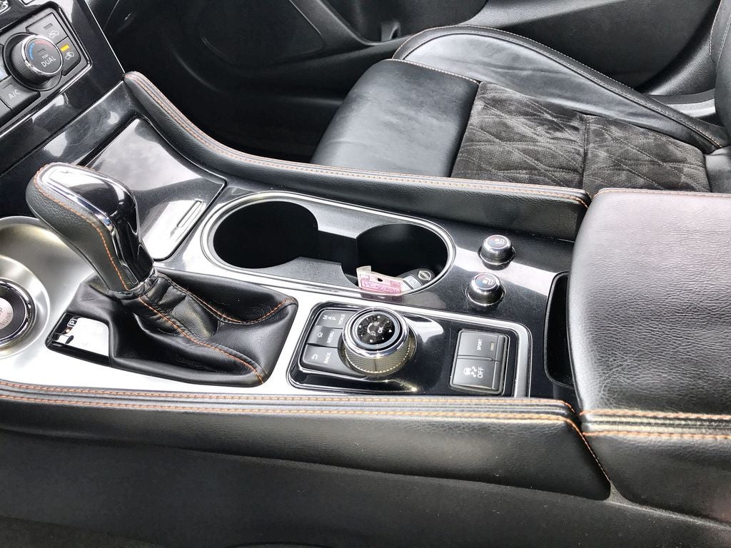 2023 Nissan Maxima SR