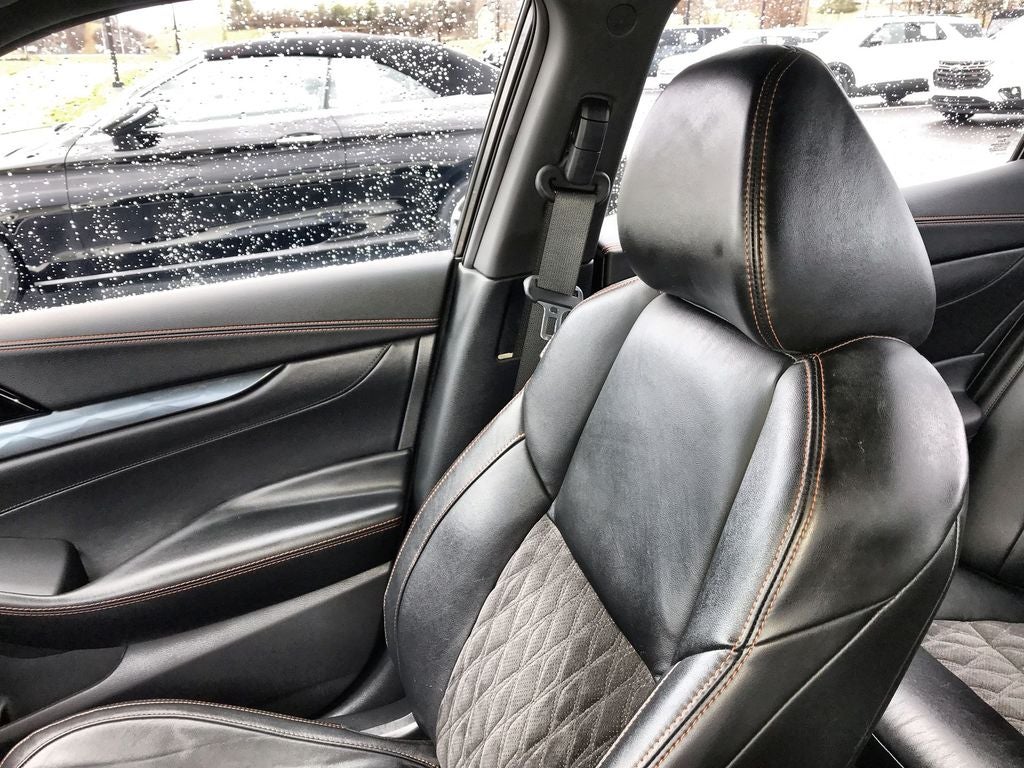 2023 Nissan Maxima SR