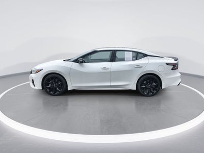 2023 Nissan Maxima SR