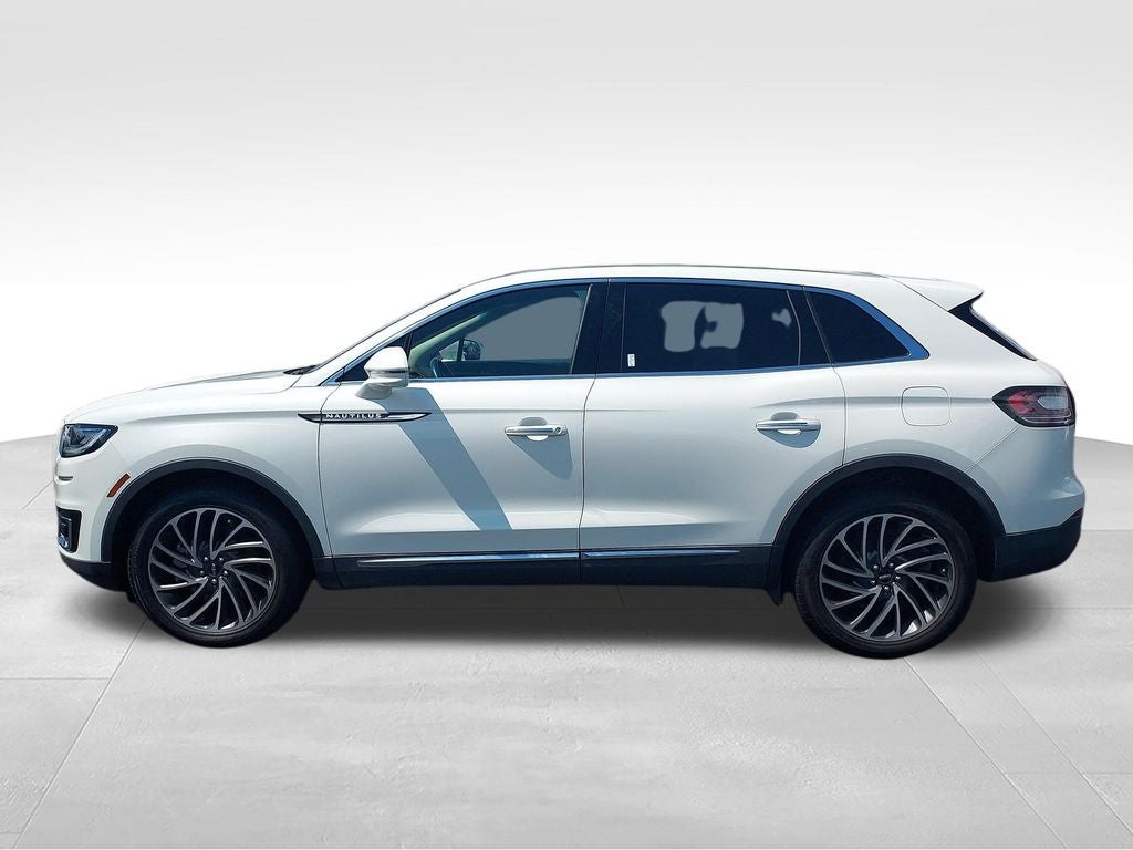 2020 Lincoln Nautilus Reserve AWD photo
