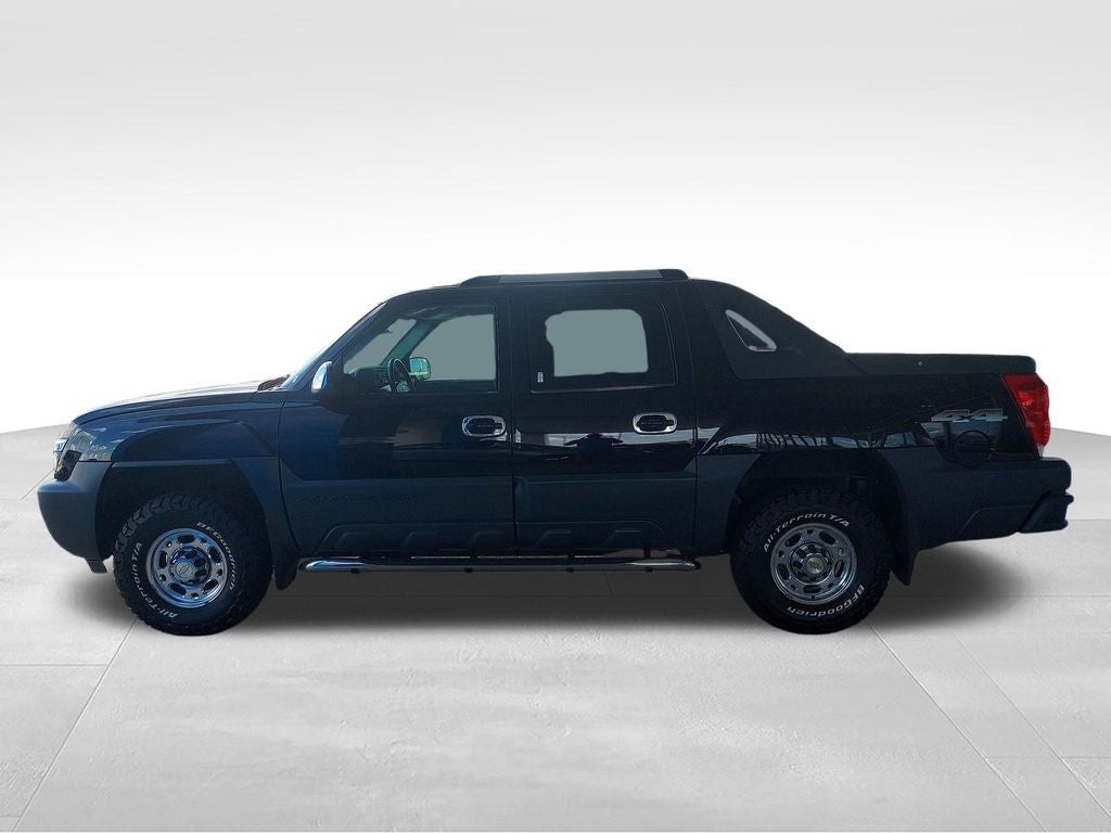 2004 Chevrolet Avalanche 2500 Base
