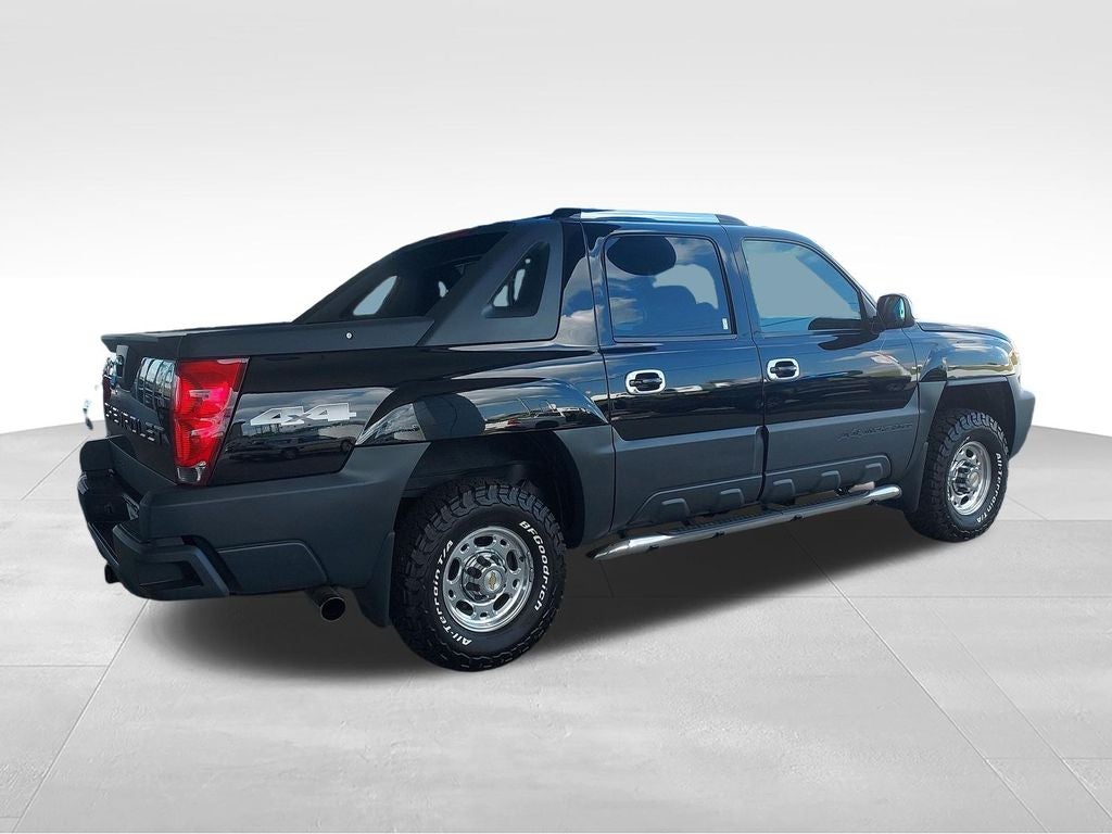 2004 Chevrolet Avalanche 2500 Base