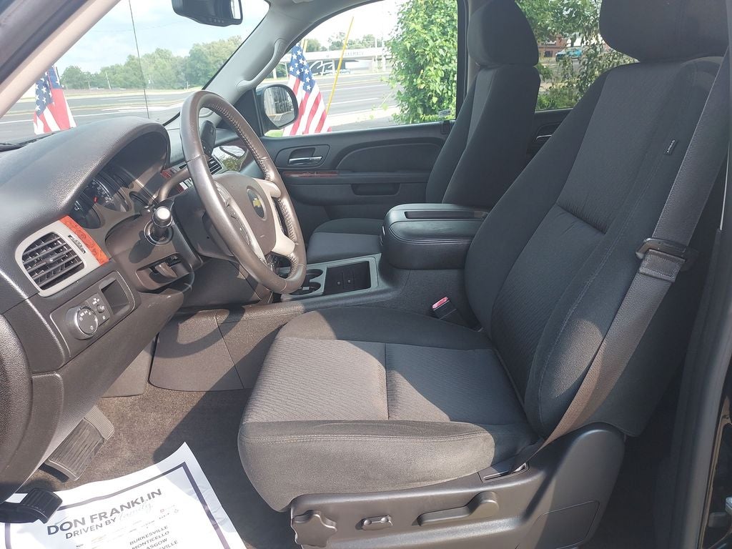 2013 Chevrolet Avalanche 1500 LS