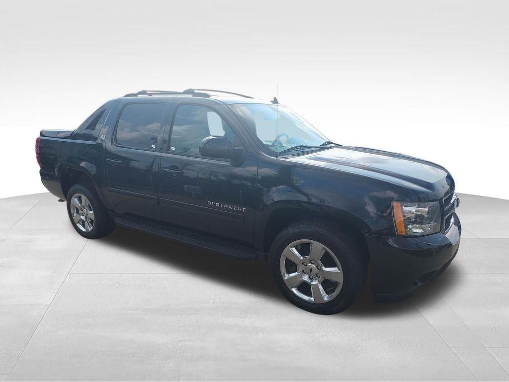 2013 Chevrolet Avalanche 1500 LS