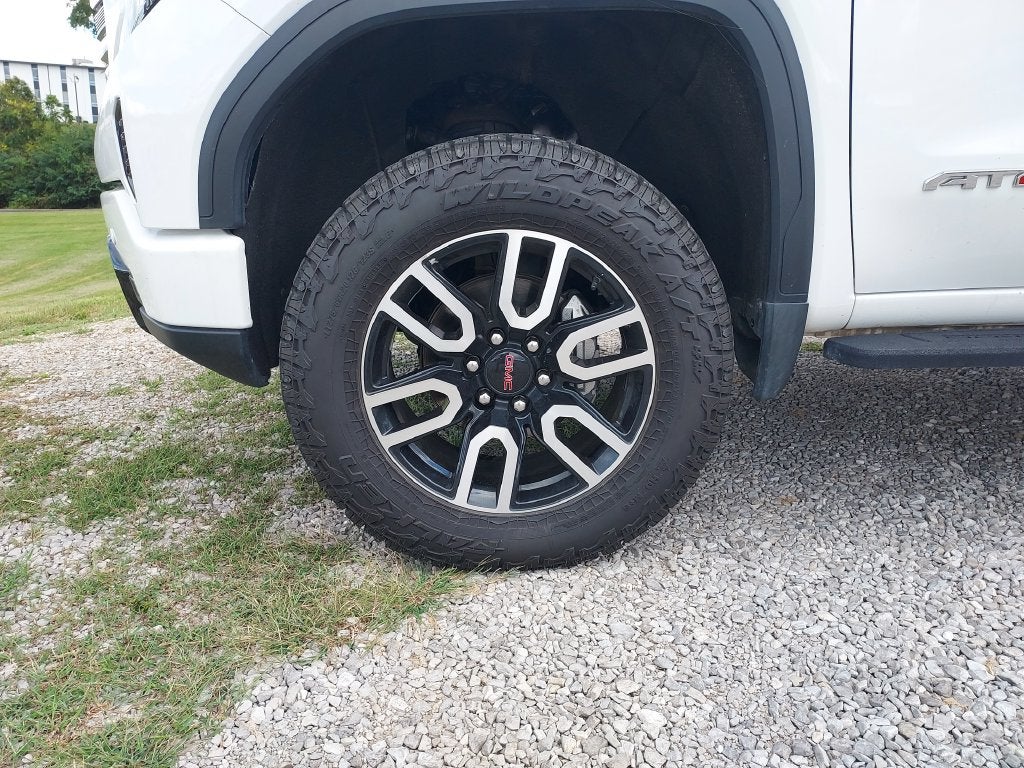 2022 GMC Sierra 1500 AT4