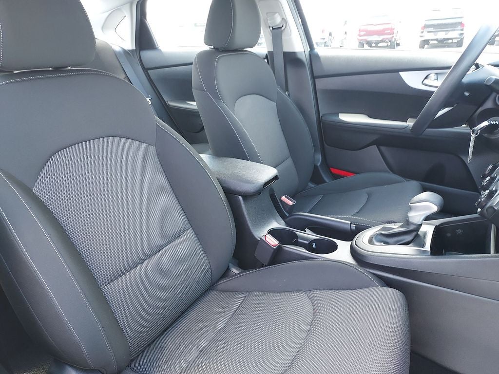 2024 Kia Forte LX
