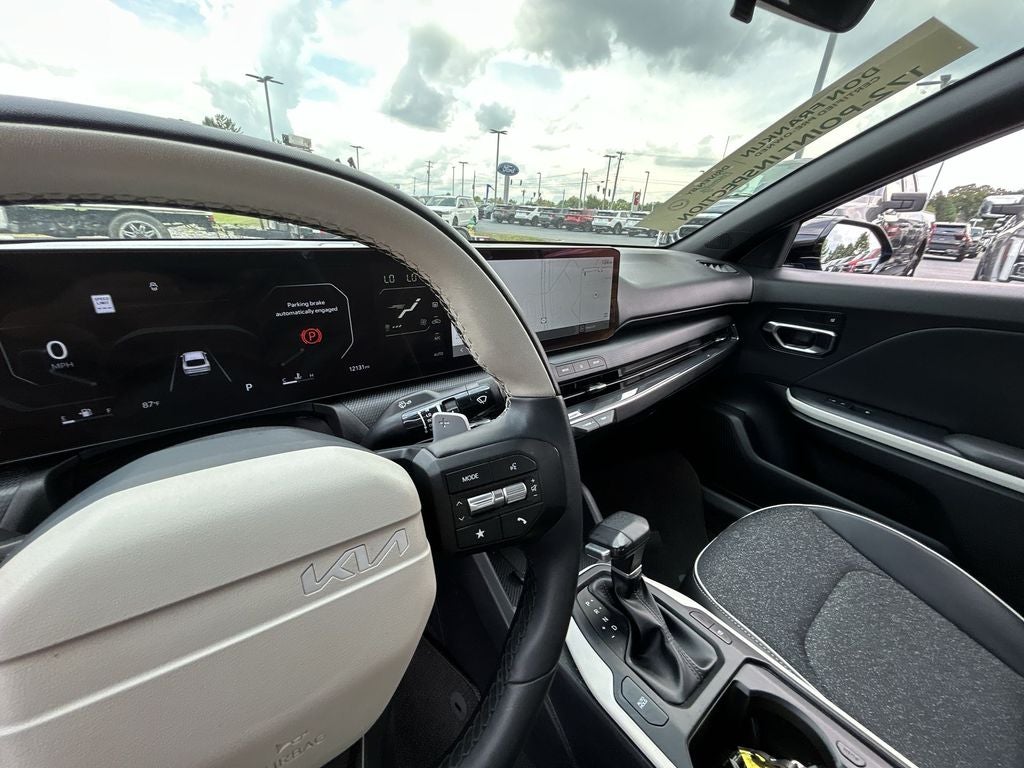 2025 Kia K4 GT-Line