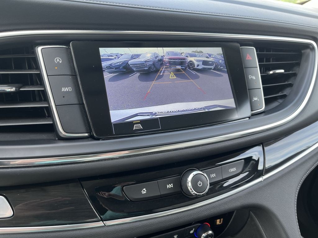 2023 Buick Enclave Essence