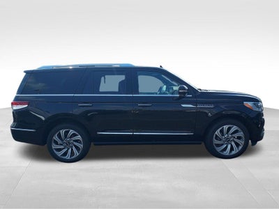2024 Lincoln Navigator Reserve