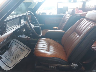 1983 Chrysler LeBaron Base