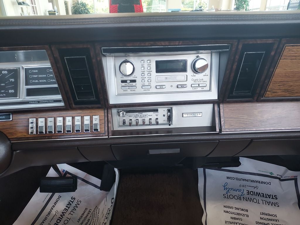 1983 Chrysler LeBaron Base