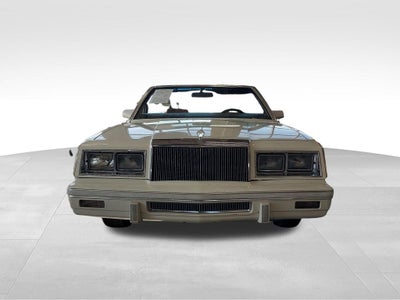 1983 Chrysler LeBaron Base