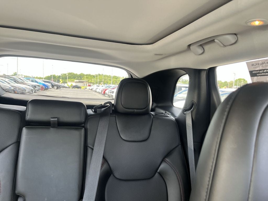 2023 Jeep Cherokee Trailhawk