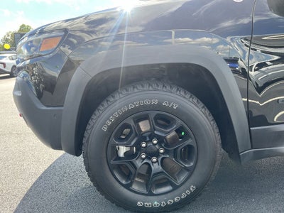 2023 Jeep Cherokee Trailhawk