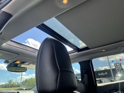 2023 Jeep Cherokee Trailhawk
