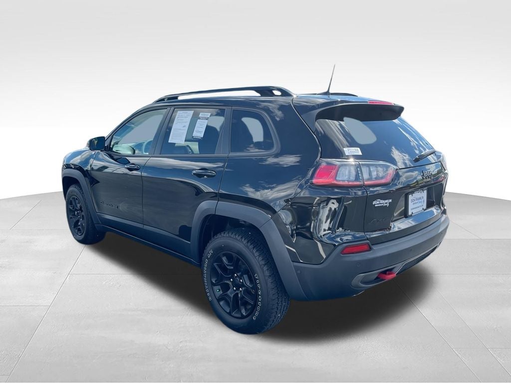 2023 Jeep Cherokee Trailhawk