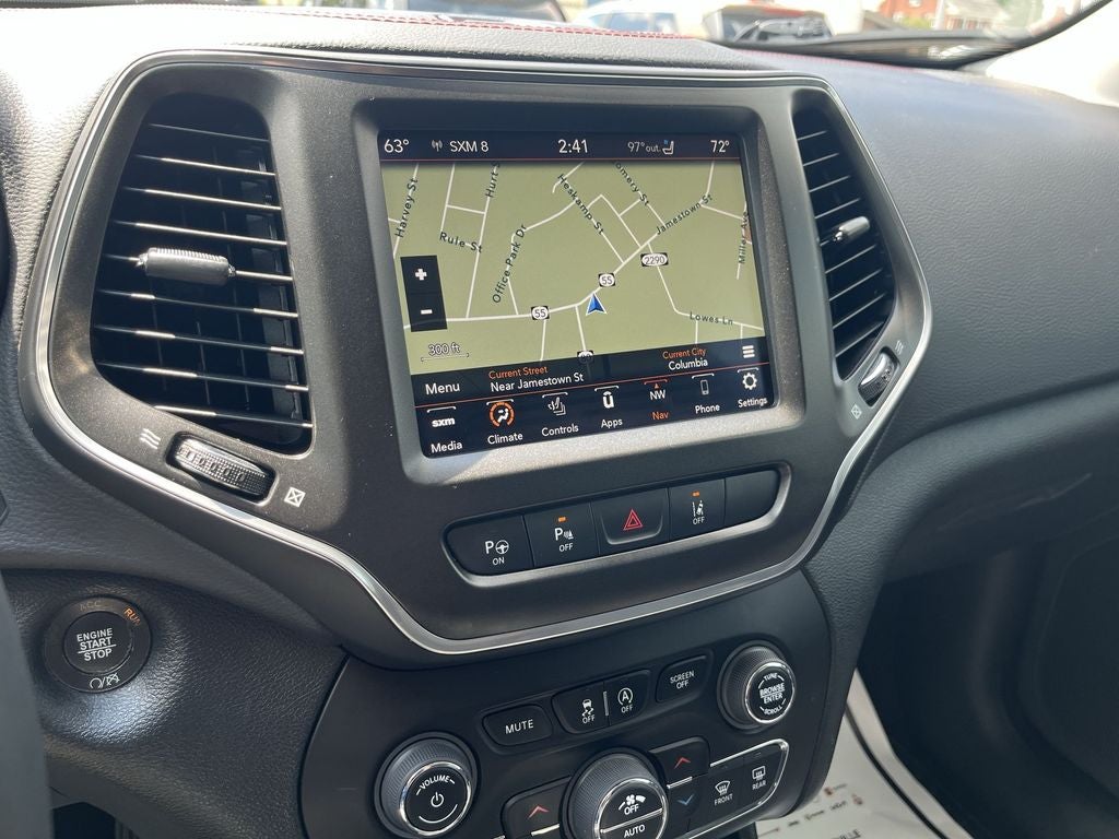 2023 Jeep Cherokee Trailhawk