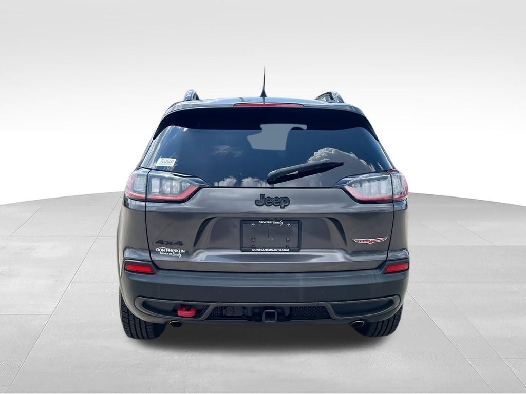 2023 Jeep Cherokee Trailhawk