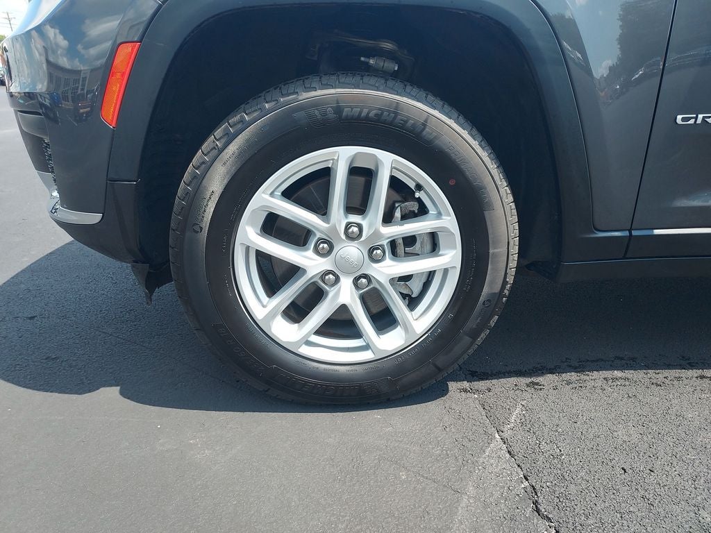 2024 Jeep Grand Cherokee L Laredo