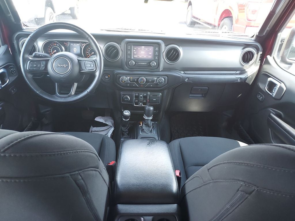 2021 Jeep Gladiator Willys