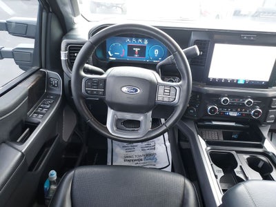2025 Ford F-350SD Lariat DRW