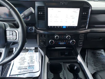 2025 Ford F-350SD Lariat DRW