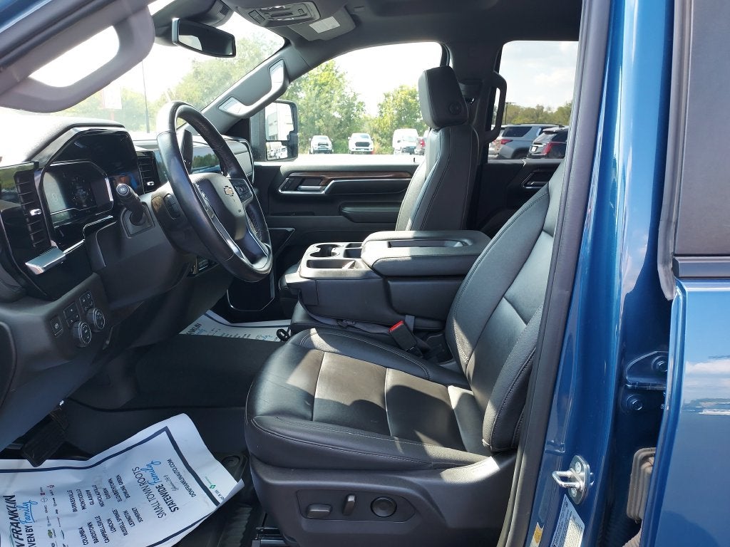 2024 Chevrolet Silverado 3500HD LT