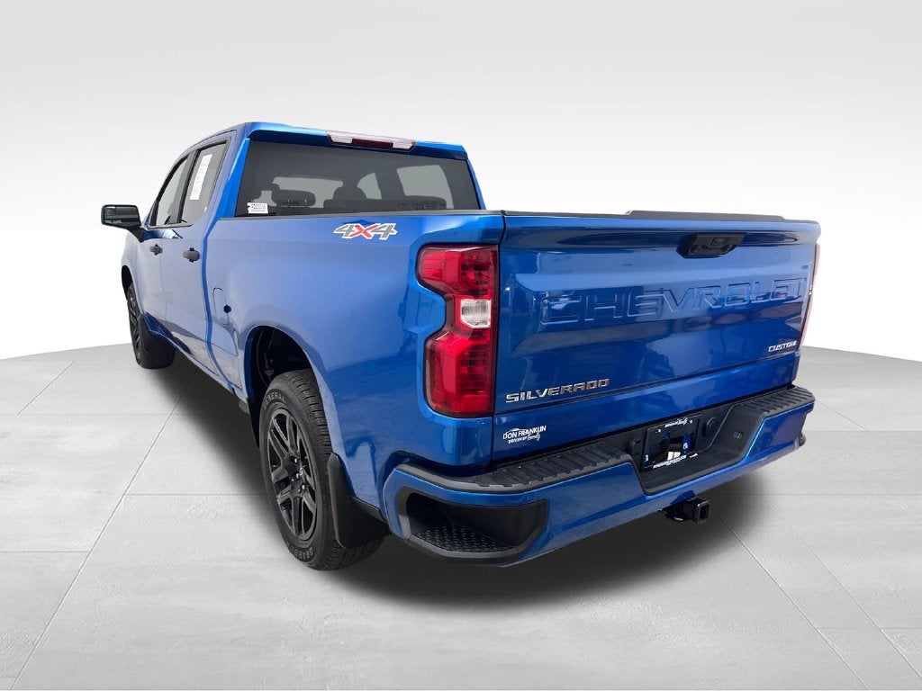 2024 Chevrolet Silverado 1500 Custom