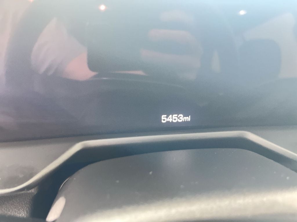 2025 GMC Acadia AT4