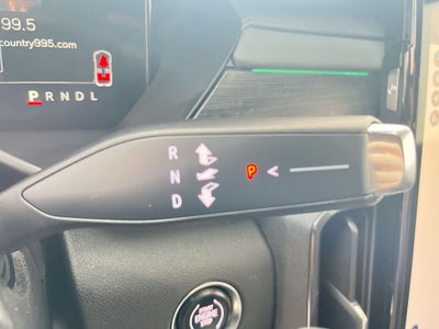 2025 GMC Acadia AT4