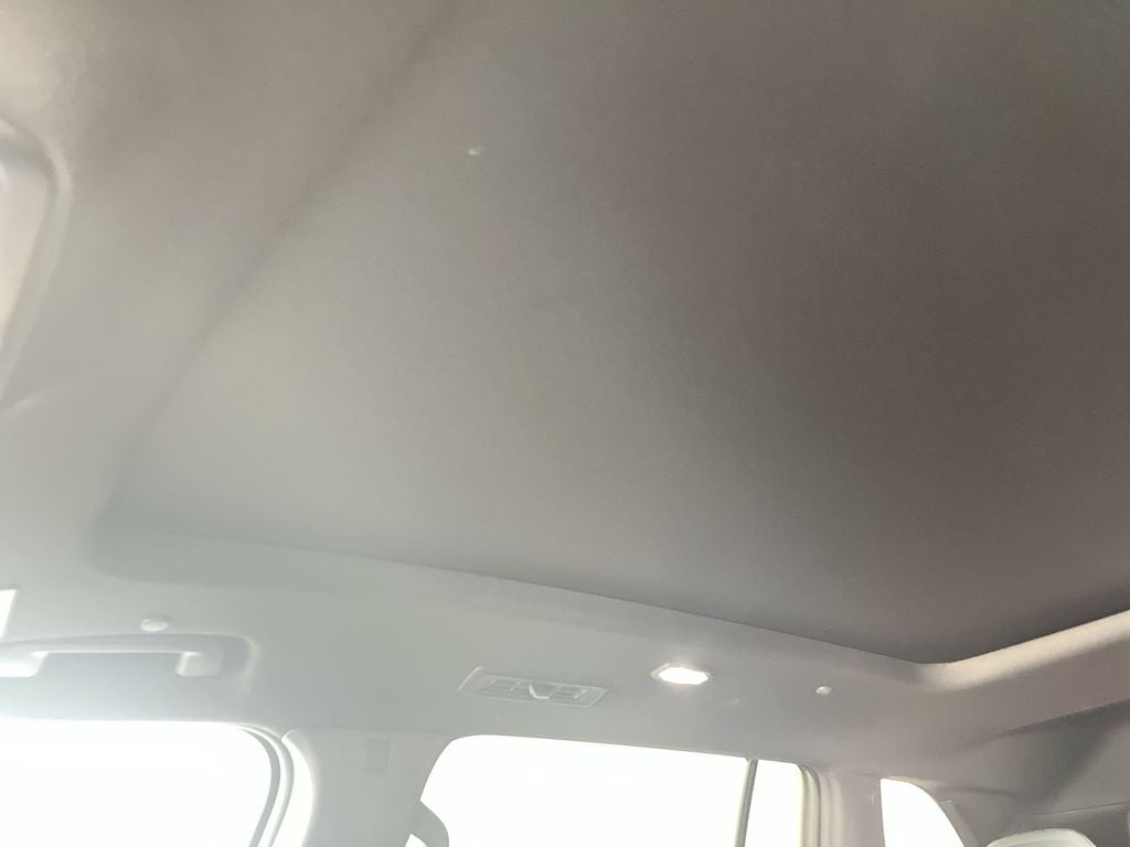 2025 GMC Acadia AT4