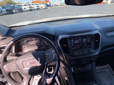 2022 GMC Acadia AT4