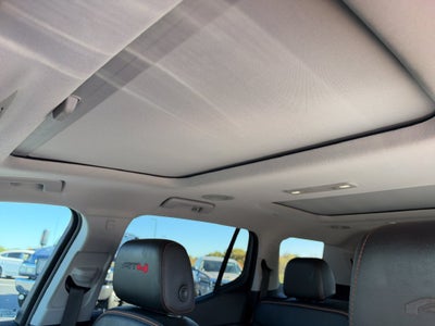 2022 GMC Acadia AT4