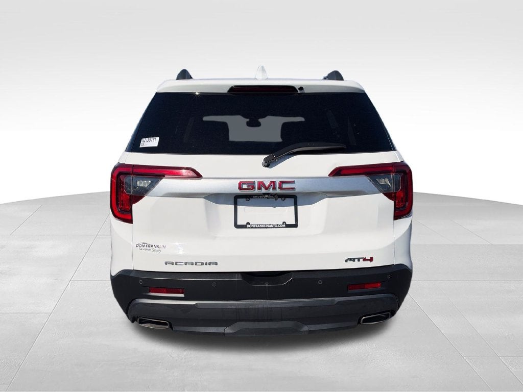2022 GMC Acadia AT4
