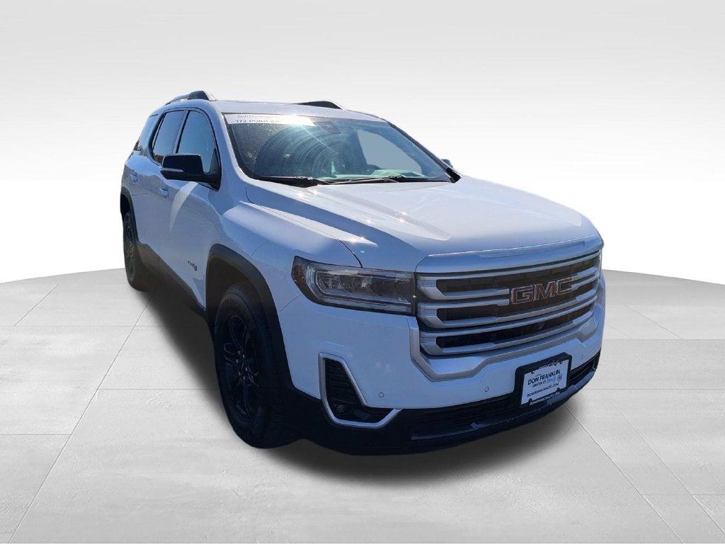 2022 GMC Acadia AT4