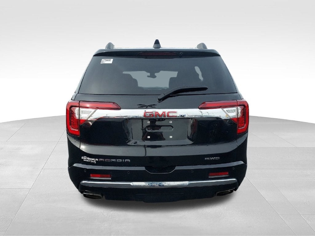 2020 GMC Acadia Denali