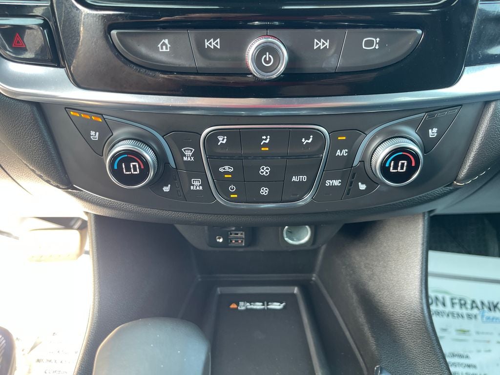 2023 Chevrolet Traverse Premier