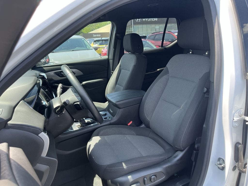 2023 Chevrolet Traverse LT 1LT