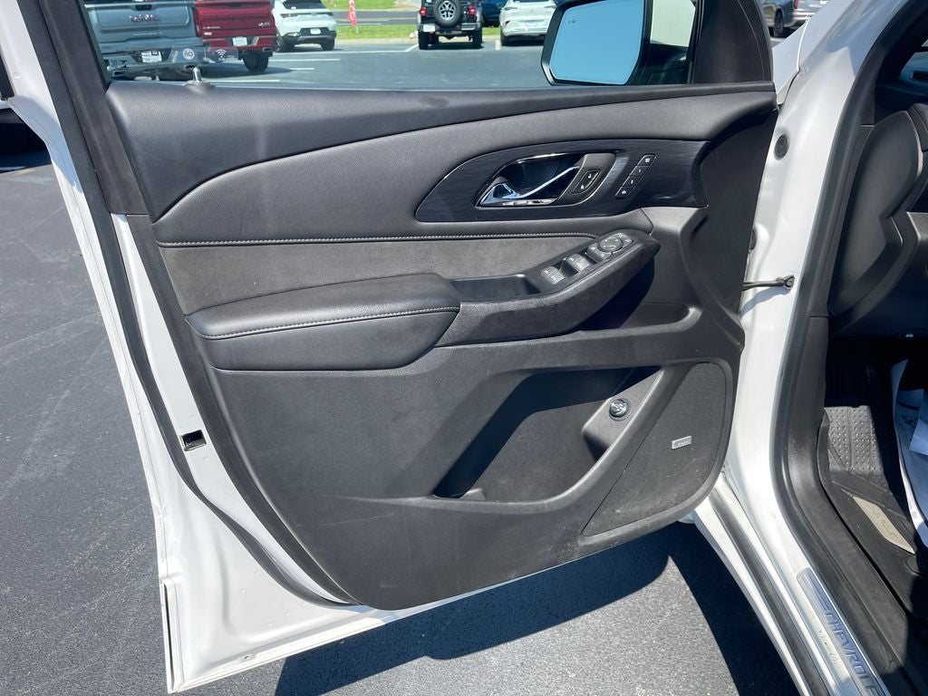 2023 Chevrolet Traverse High Country