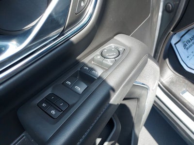 2023 Chevrolet Suburban Z71