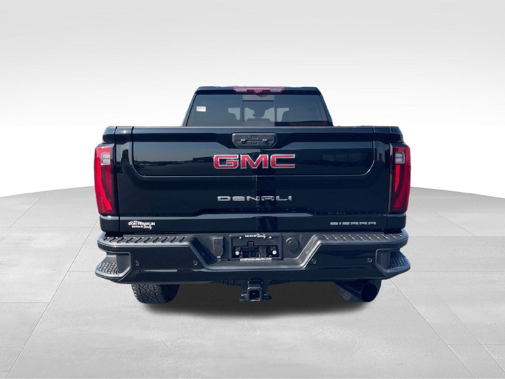 2025 GMC Sierra 2500HD Denali