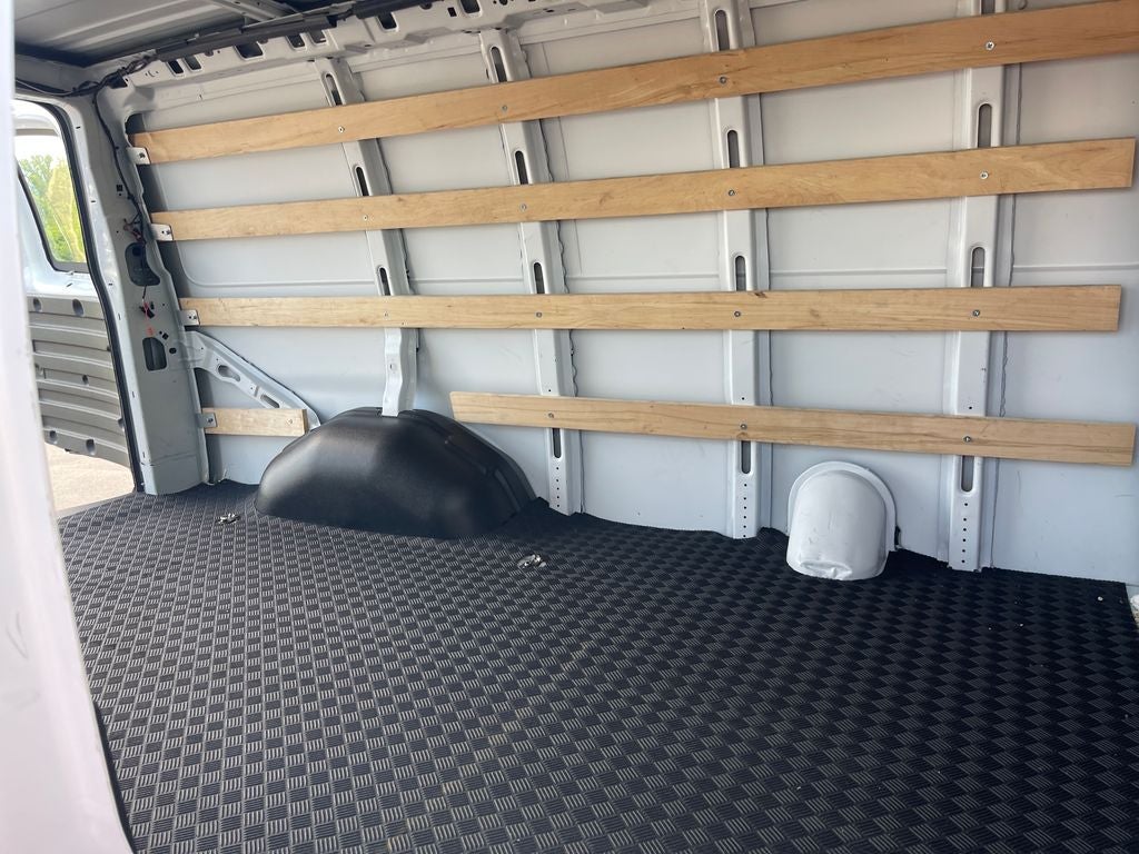 2024 GMC Savana 2500 Work Van